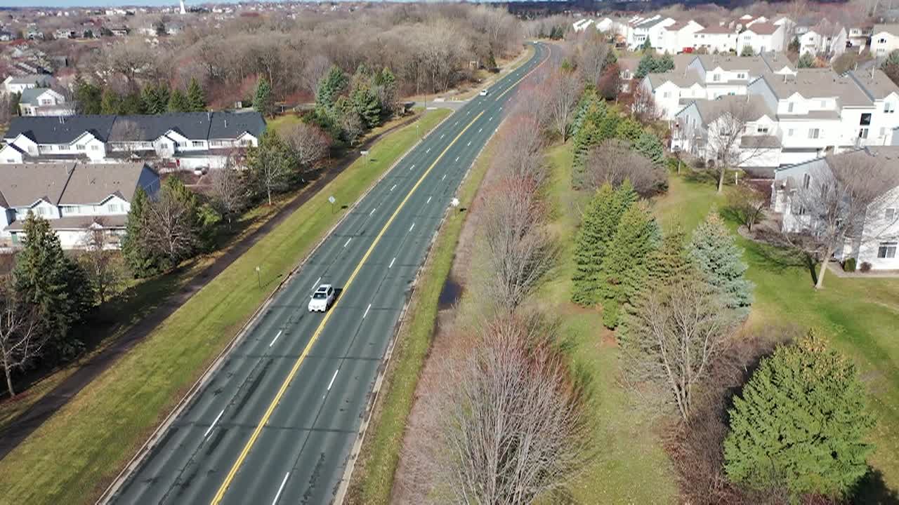 Thumbnail image for Pruning Trees Near Roadways